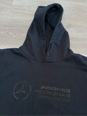 Mercedes AMG Petronas Racing F1 Formula One Men’s  Black Hoodie Sweatshirt Sz M